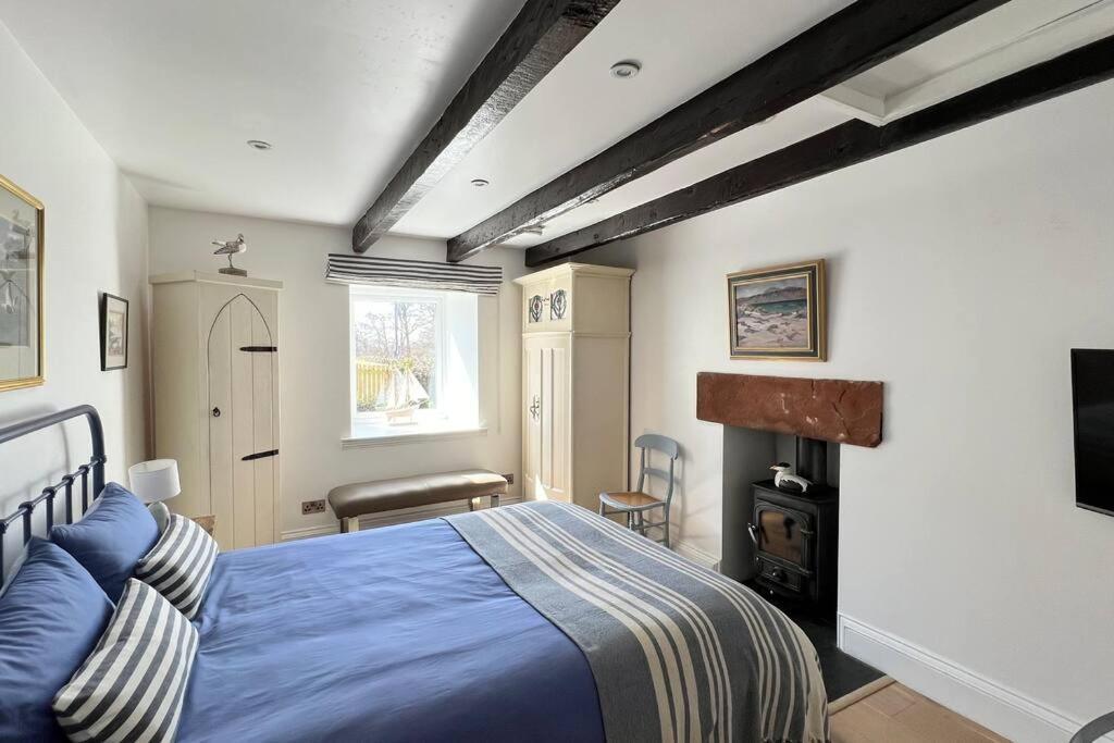 Shorepark - Waterfront Cottage With Stunning Views 邓弗里斯 外观 照片
