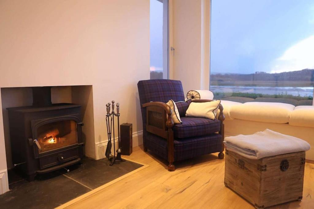 Shorepark - Waterfront Cottage With Stunning Views 邓弗里斯 外观 照片
